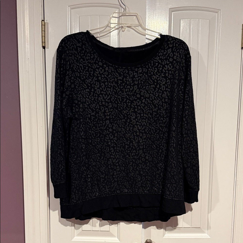Jane and Delancey Black Leopard Print Sweatshirt